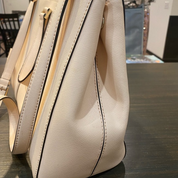 Pink Kate Spade - Picture 3 of 9